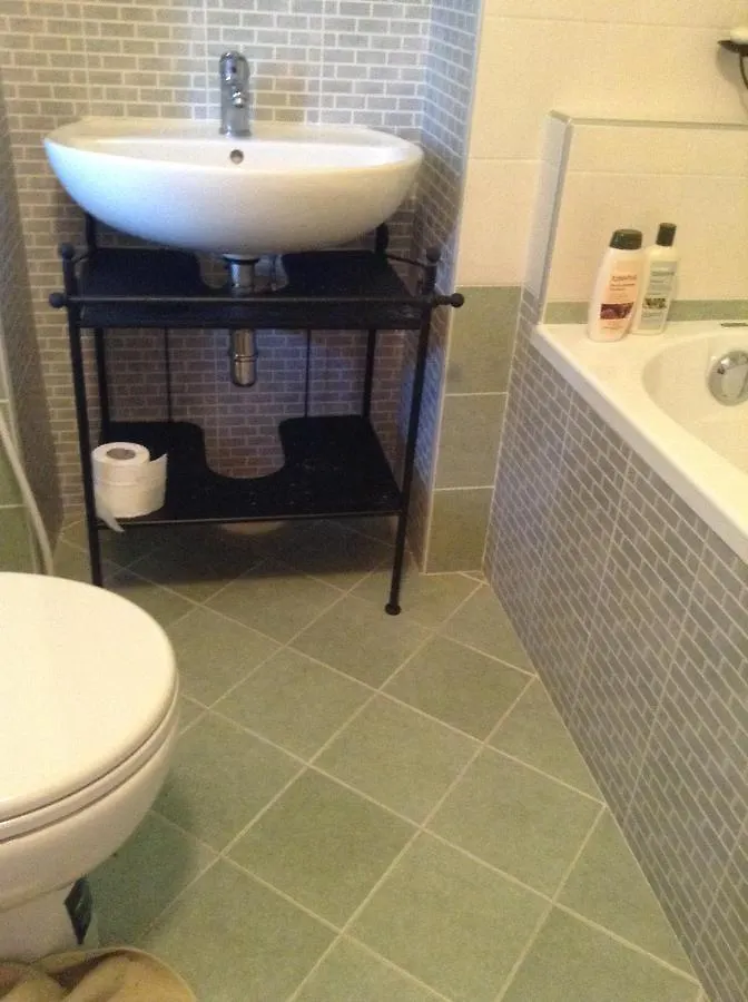 Casa Lory Montevitozzo Frazione Sorano-Camera Con Bagno Privato, Cucina E Salotto Sorano  Sorano (Grosseto)
